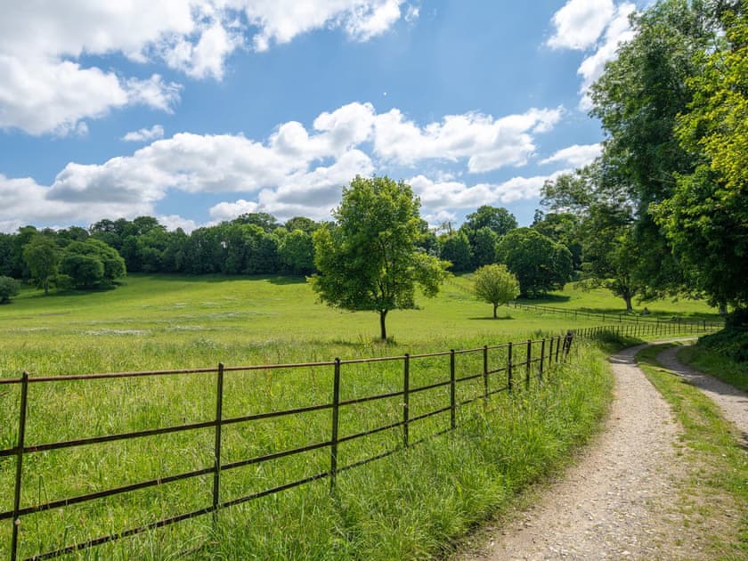 Surrounding area | Henge Estate, Shrewton, near Salisbury
