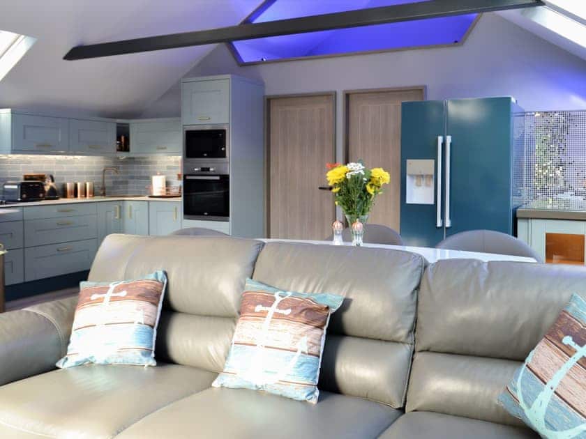 Open plan living space | Dundonald Landing - Palm 1 - Dundonald Landings, Oban