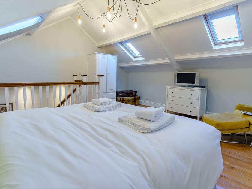 Bedroom | The Cottage - Tor Y Graig, Neath