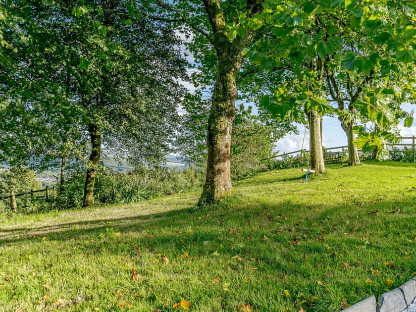 Garden and grounds | The Cottage - Tor Y Graig, Neath