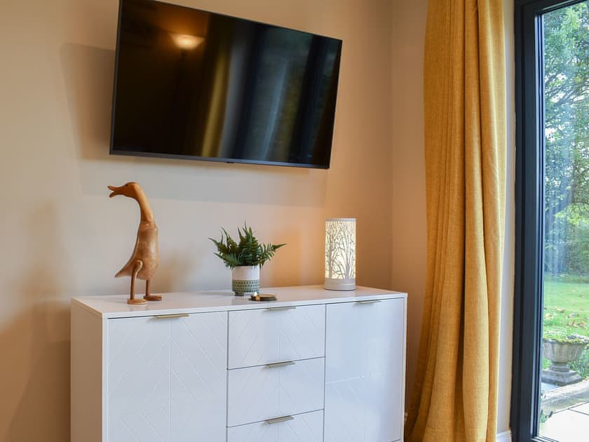 Living area | Stone Cottage, Wingerworth