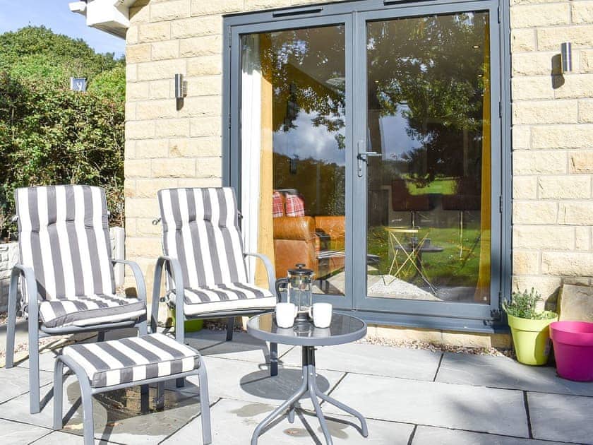 Patio | Stone Cottage, Wingerworth