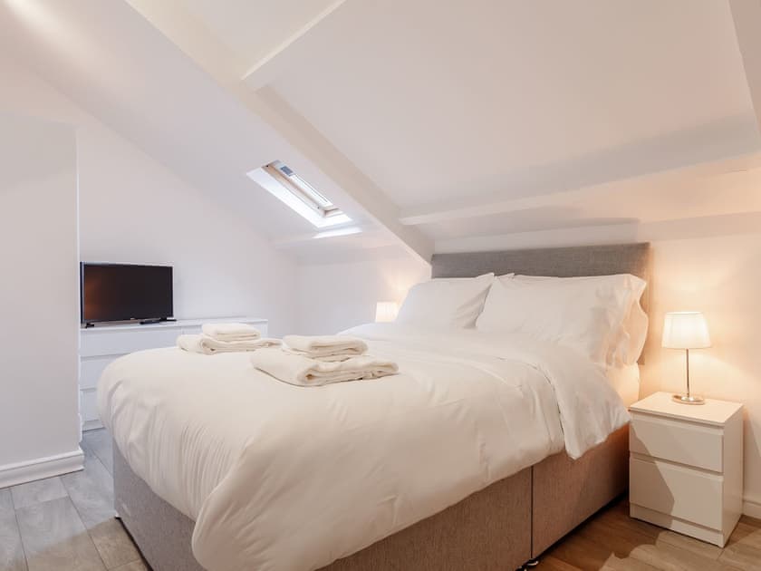 Double bedroom | The Barn - Tor Y Graig, Neath