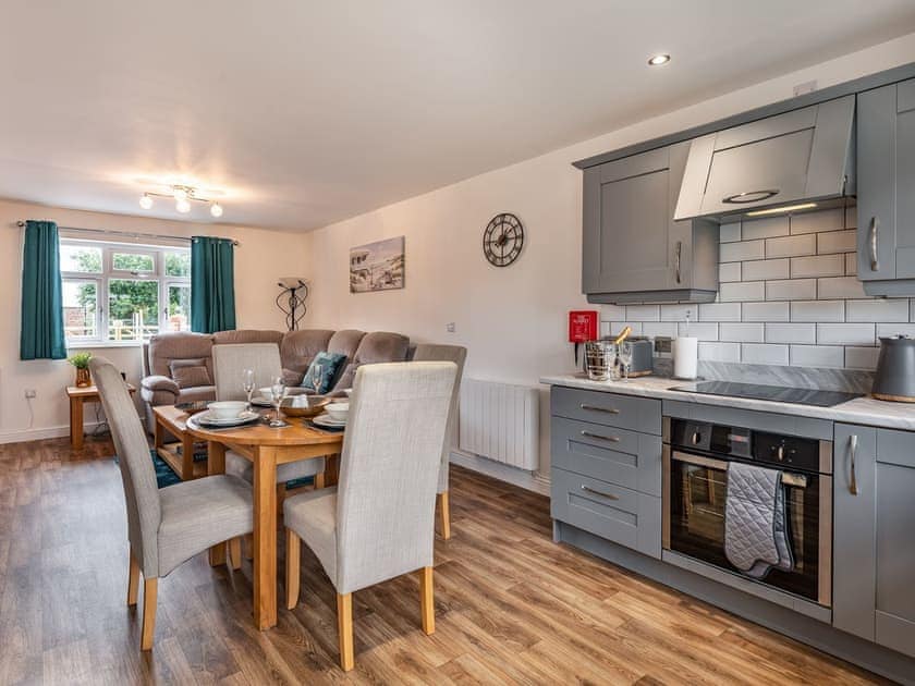 Dining Area | Sycamore Lodge - Holding Holiday Homes, Hogsthorpe