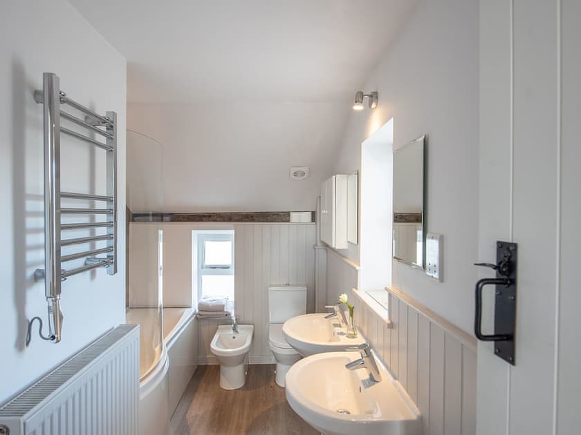 En-suite | Top House, Forden