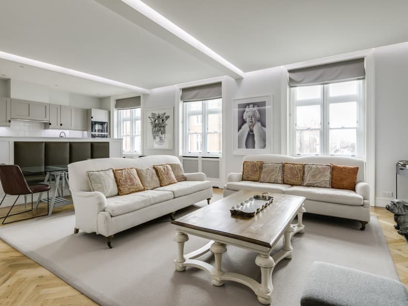 Audley Apartment in Mayfair, London