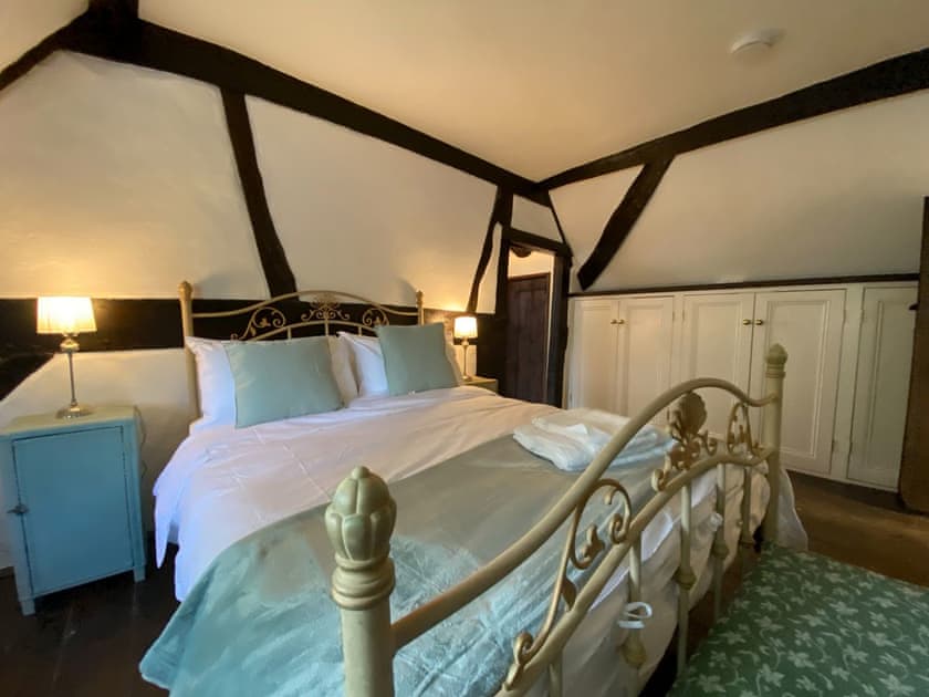Double bedroom | Dairy Farm, Romsey, near Brook