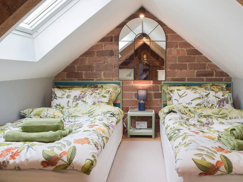 Twin bedroom | The Chapel Barn, Penrhiwllan, near Llandysul