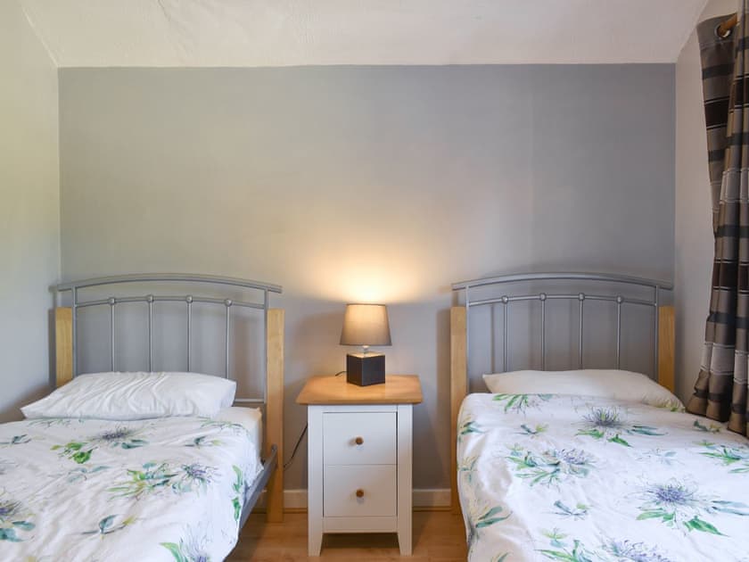 Twin bedroom | September Cottage, Weymouth