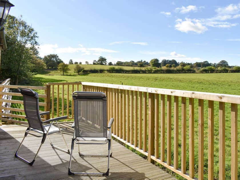 Terrace | Shepherds Den, Newton Le Willows