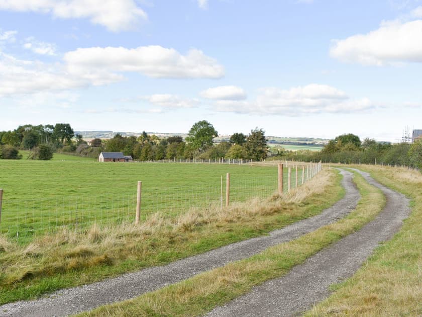 Setting | Shepherds Den, Newton Le Willows