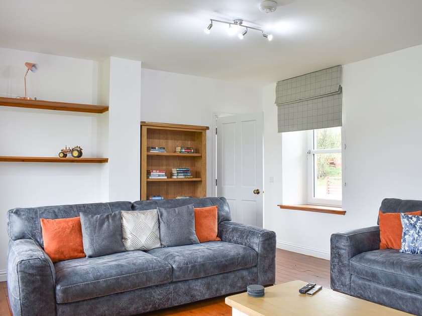 Living room | 1 Dalbuaick Farm Cottage, Carrbridge