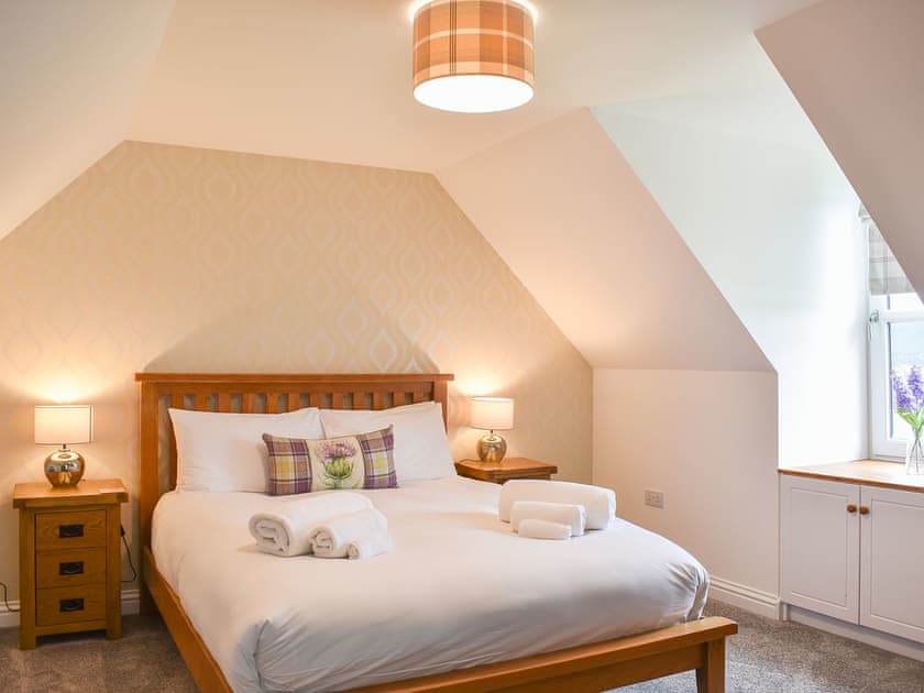 Double bedroom | 1 Dalbuaick Farm Cottage, Carrbridge