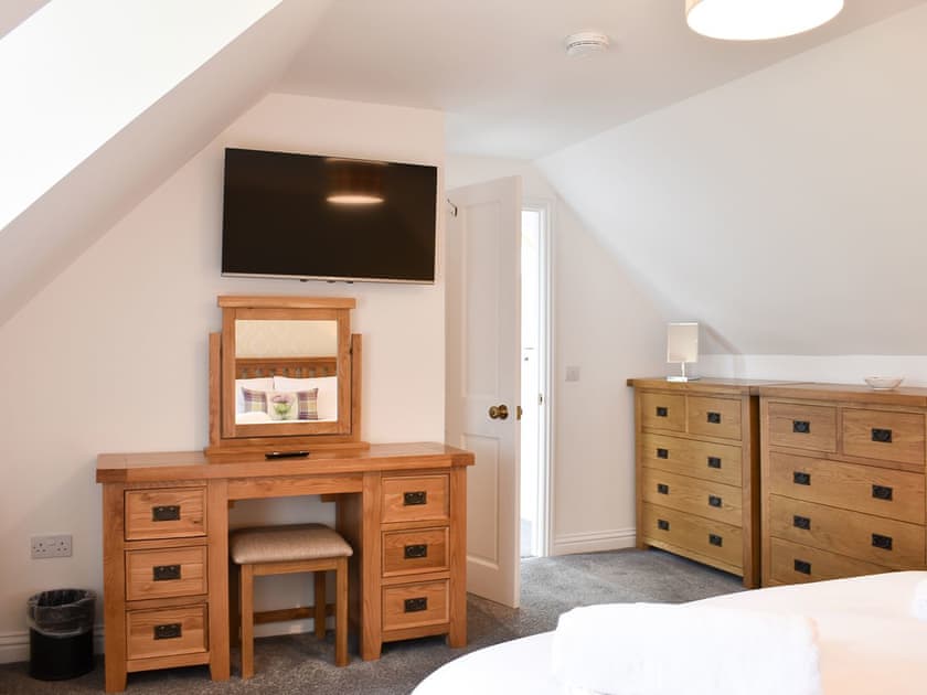 Double bedroom | 1 Dalbuaick Farm Cottage, Carrbridge