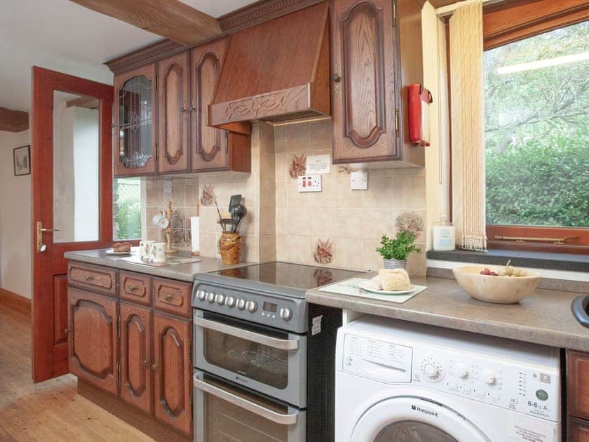 Kitchen/diner | Coachman’s lodge - South Allington Barns, Kingsbridge