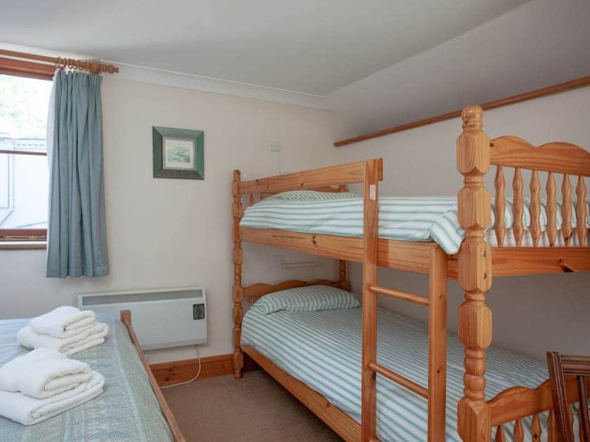 Family bedroom | The Coach House - South Allington Barns, Kingsbridge