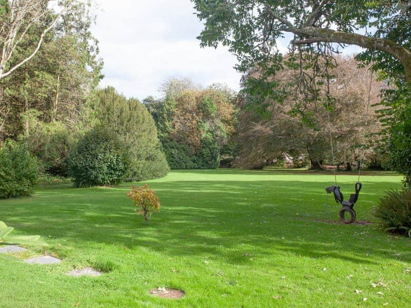 Garden | The Coach House - South Allington Barns, Kingsbridge