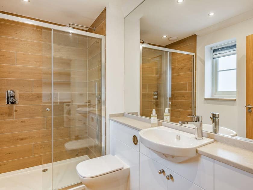 Shower room | Harbour Lodge, Walberswick