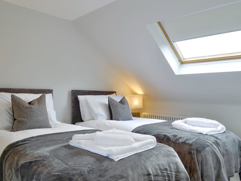 Twin bedroom | Darroch View, Ballater
