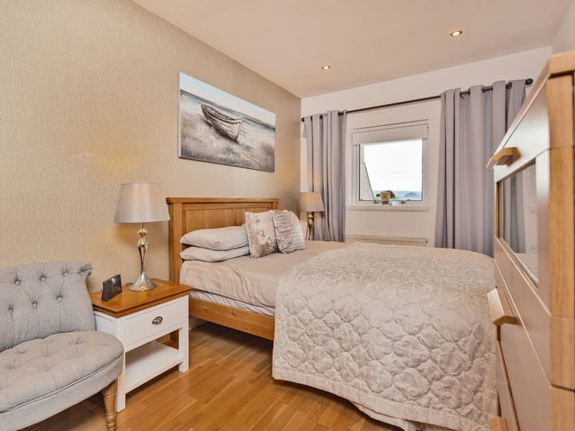 Double bedroom | Fishermans Cottage, Kessock