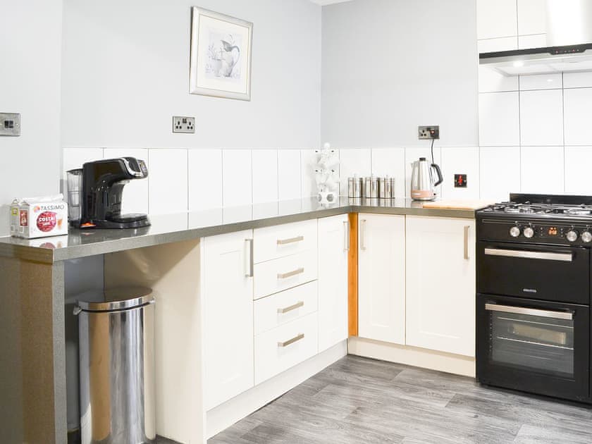 Kitchen | Lowey’s Harbour Cottage, Bridlington