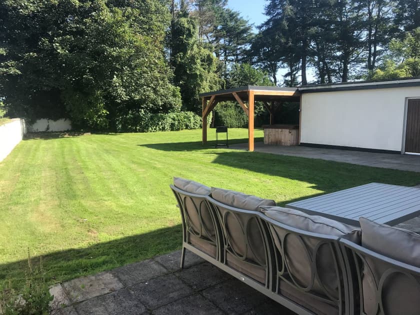 Garden | Blackmoor Farmhouse, Ludchurch, near Amroth