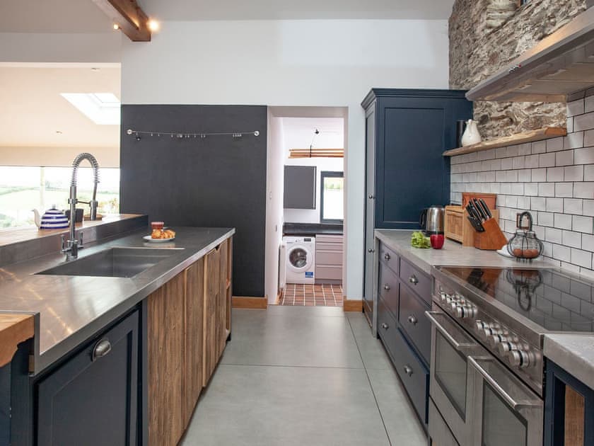 Kitchen | Vredehoek, Blunts, near Saltash