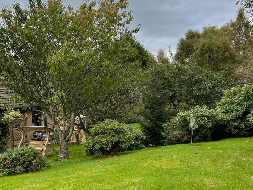 Garden and grounds | Drummond Neuk, Loch Flemington