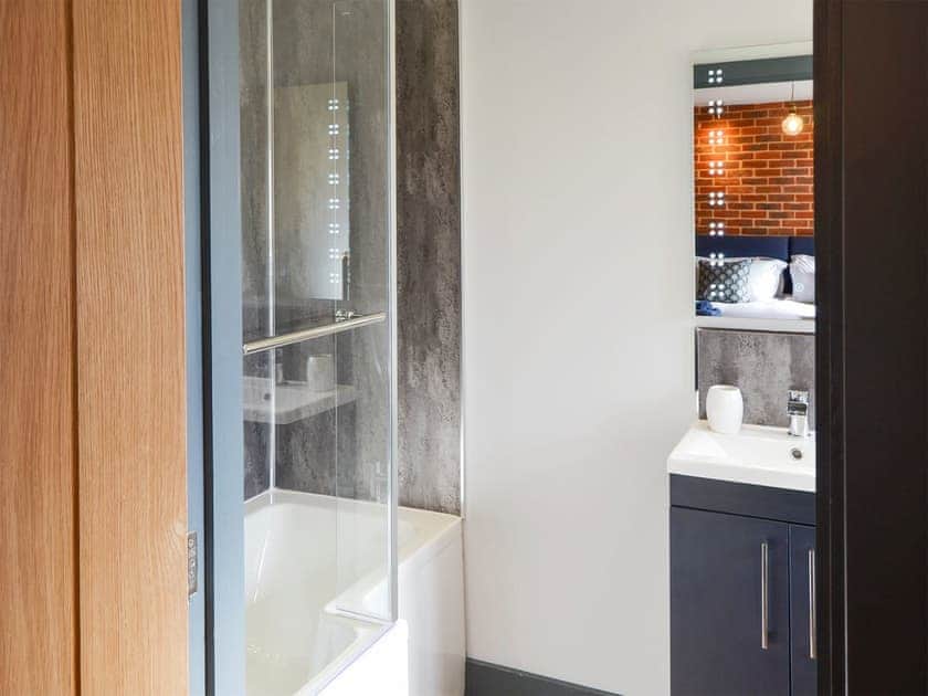 En-suite | The Tack Room - Swafield Barns, Swafield, near North Walsham