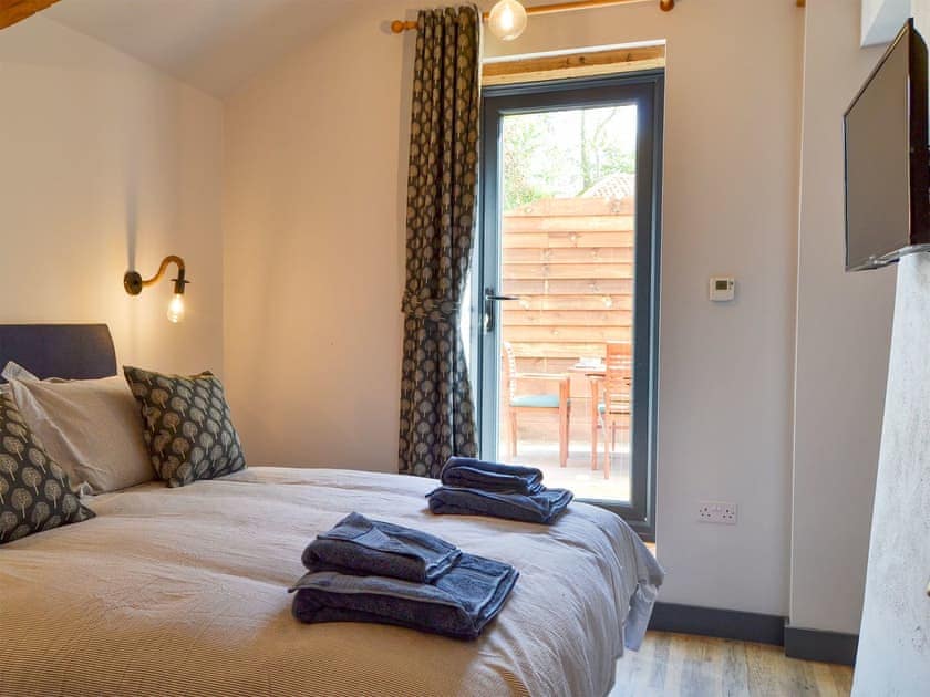 Double bedroom | The Tack Room - Swafield Barns, Swafield, near North Walsham