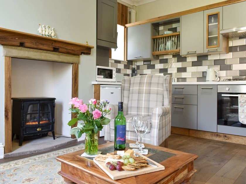 Open plan living space | Slant End Cottage, Linthwaite