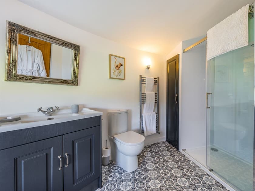 Bathroom | Angel Lodge, Hawton, near Newark