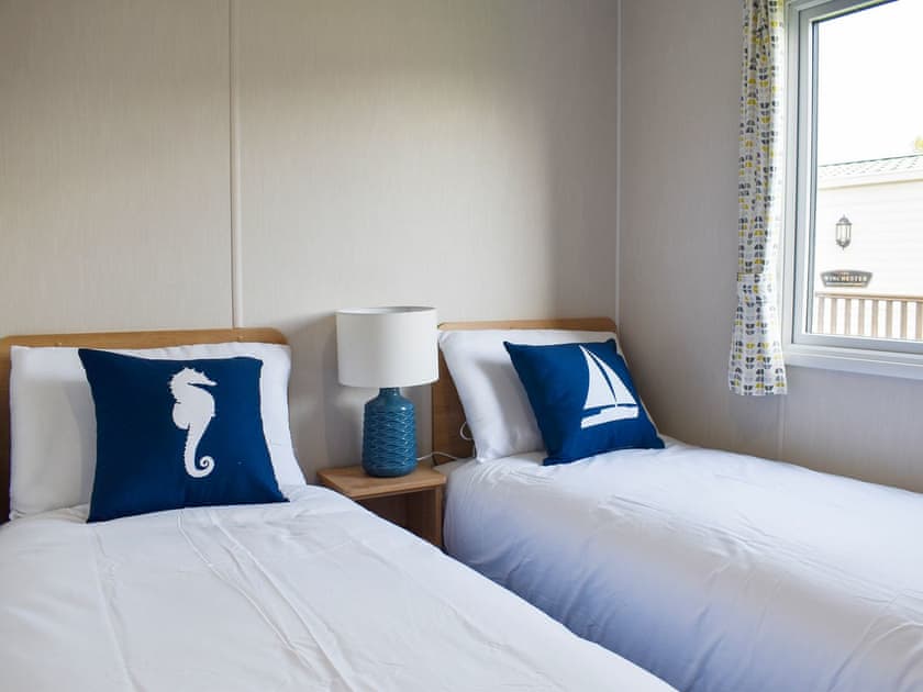 Twin bedroom | Windemere Lodge, Morecambe
