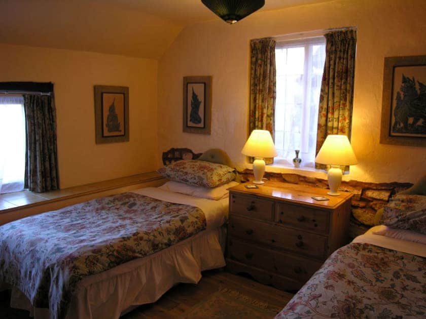 Twin bedroom | West Wing - Duddings Country Cottages, Timberscombe, near Minehead