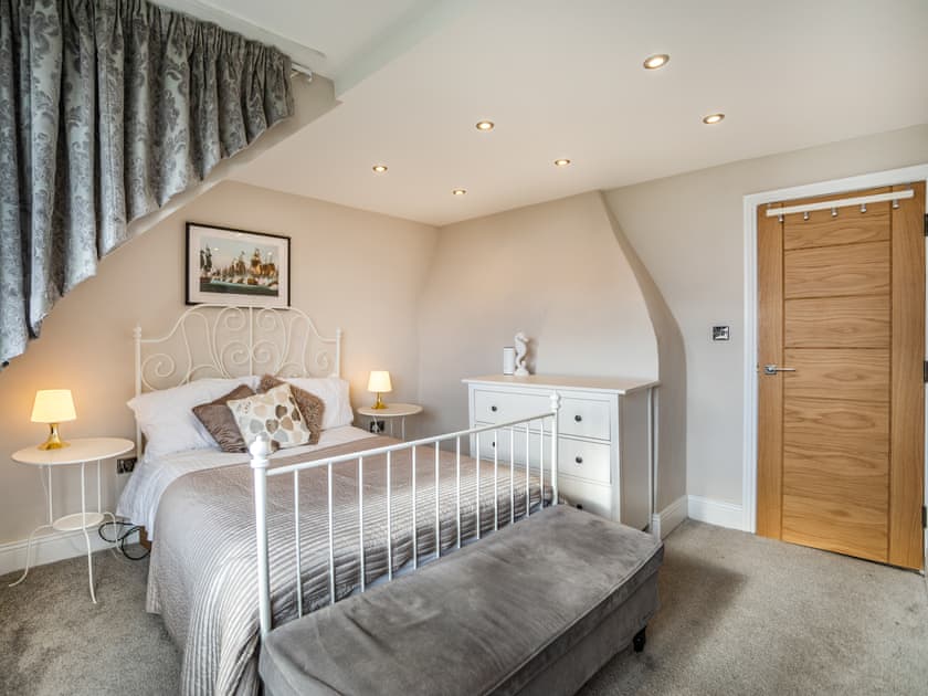 Double bedroom | Martineau House, Tynemouth