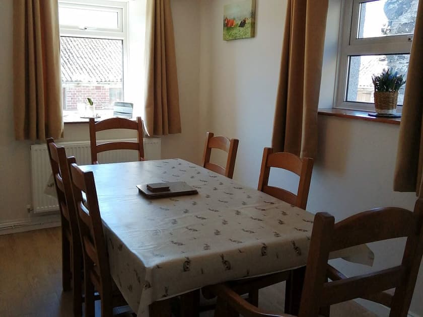 Dining room | Pengraig, near Tregaron