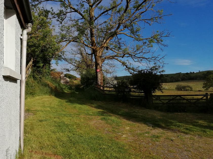 Setting | Pengraig, near Tregaron
