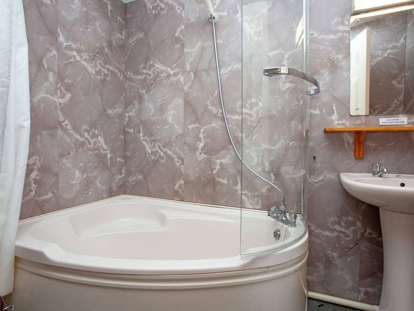 En-suite | The Laurels - South Allington Barns, Kingsbridge
