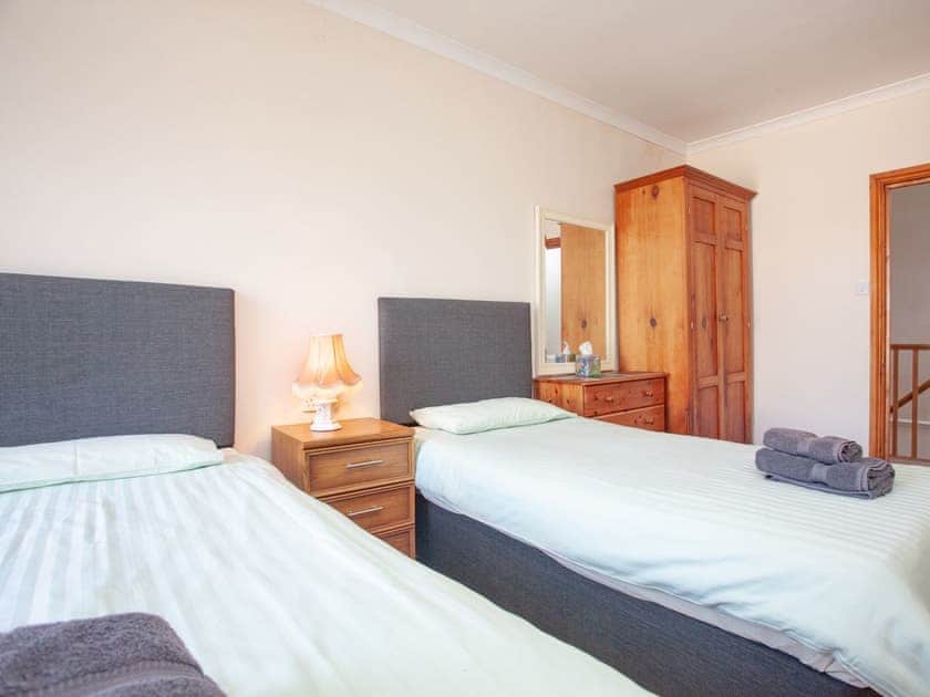 Twin bedroom | The Laurels - South Allington Barns, Kingsbridge