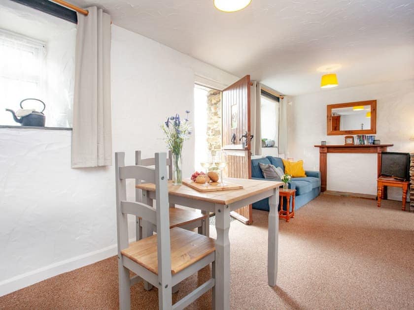 Dining Area | Byre - Summercourt Cottages, Looe