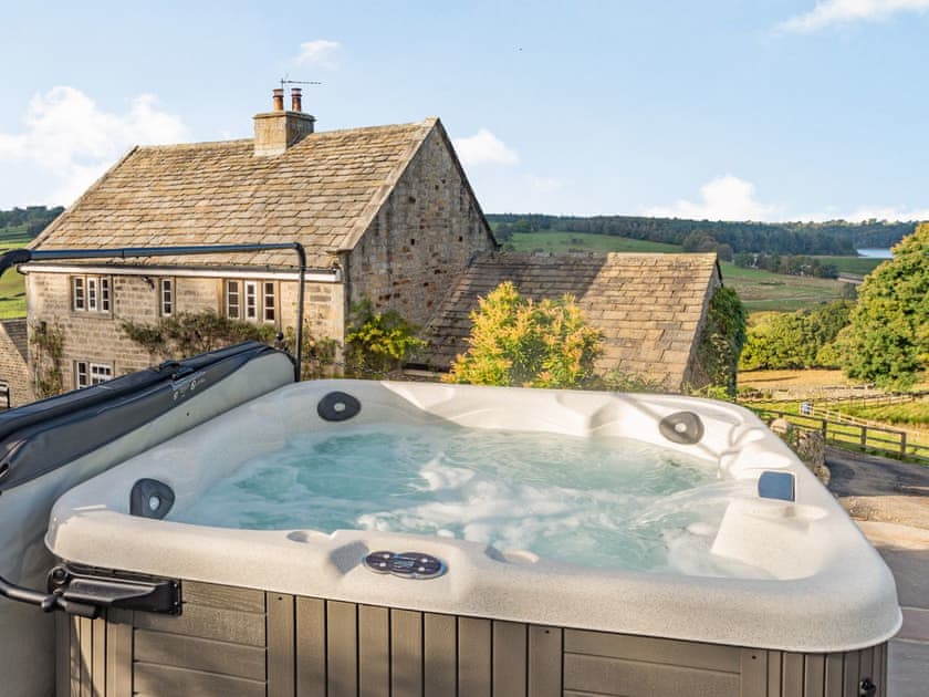 Hot tub | Buryemwick, Jack Hill, near Harrogate