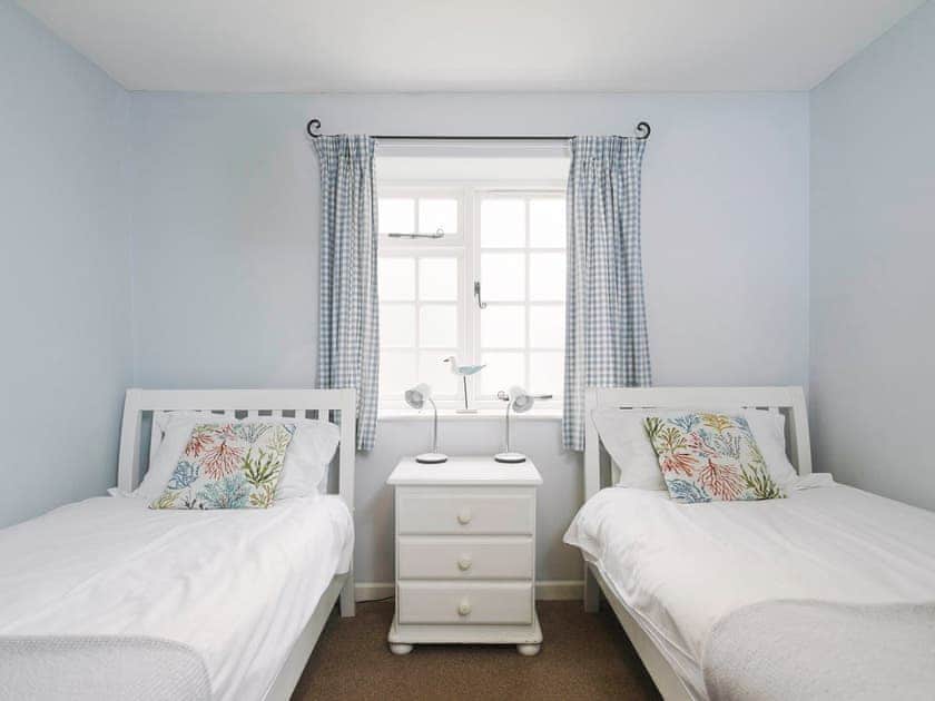 Twin bedroom | Number Six - Corffe Cottages, Tawstock, near Barnstaple