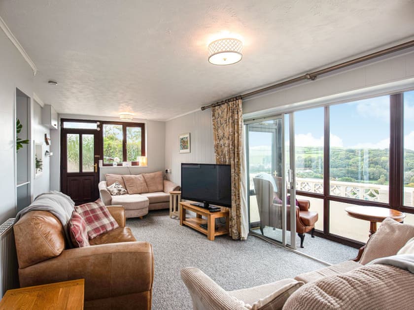 Living area | Frondeg, Aberaeron