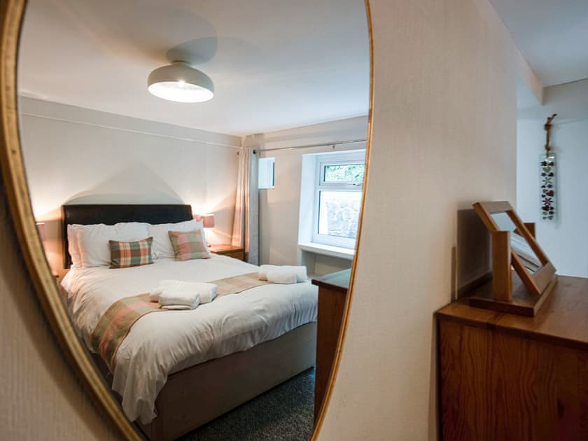 Double bedroom | Frondeg, Aberaeron