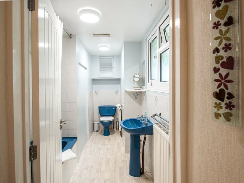 Bathroom | Frondeg, Aberaeron
