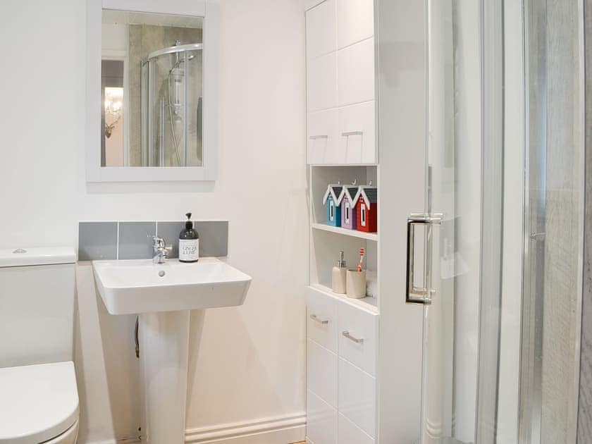 Shower room | Thistle Cottage, Portpatrick