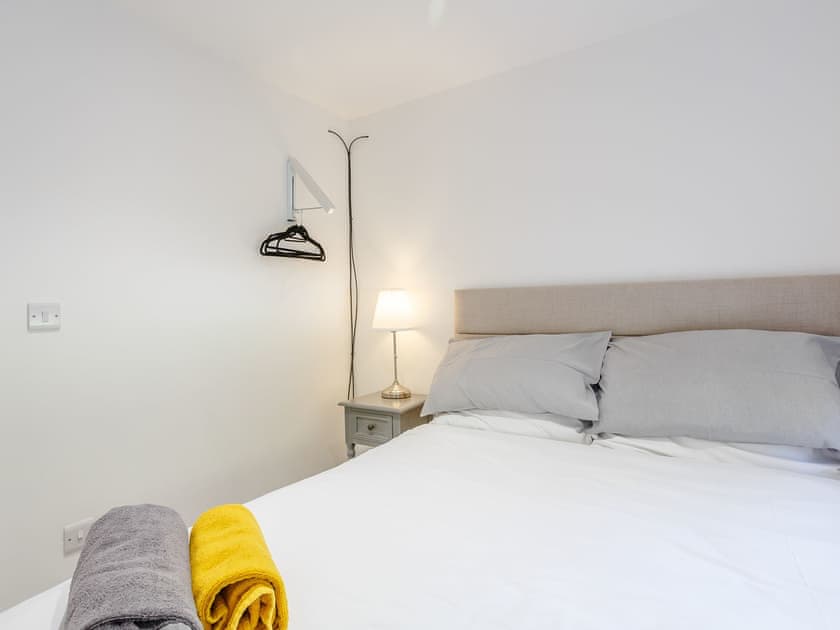 Double bedroom | Waterside Lodge Three - Ashgrove Country Park, Elland