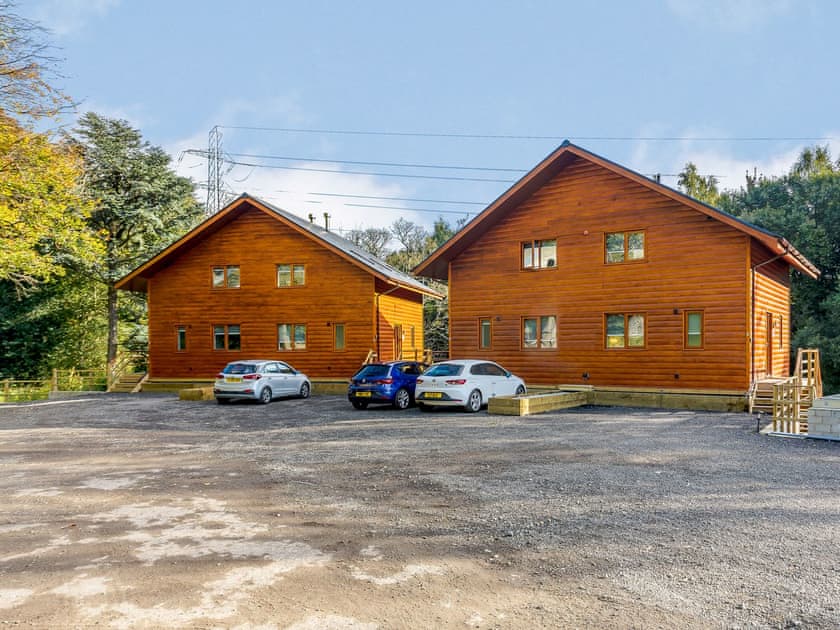 Exterior | Waterside Lodge Three - Ashgrove Country Park, Elland