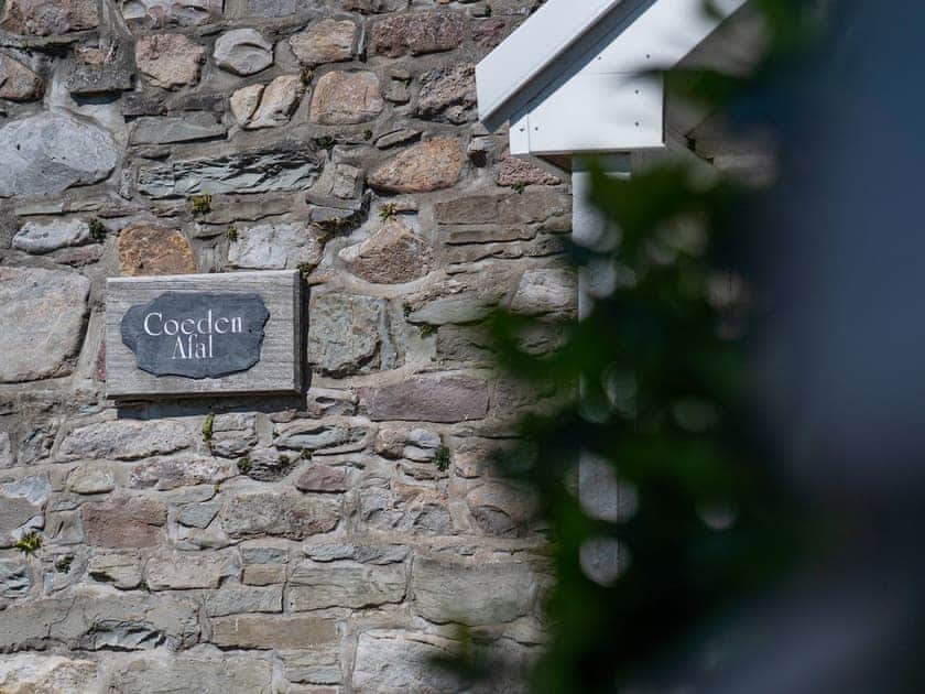 Exterior | Coeden Afal - Tanylan Farm Cottages, Kidwelly