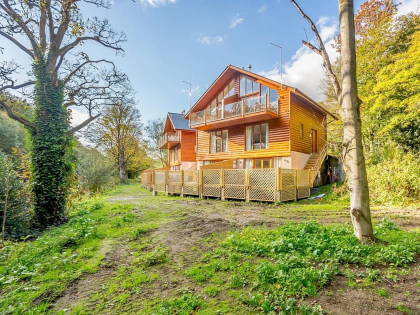 Exterior | Waterside Lodge One - Ashgrove Country Park, Elland